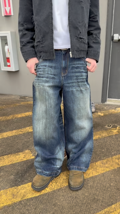 VINTAGE FADE WIDE-LEG JEANS