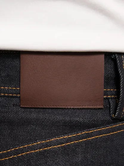 JAPANESE SELVEDGE  CURVED-LEGS JEANS