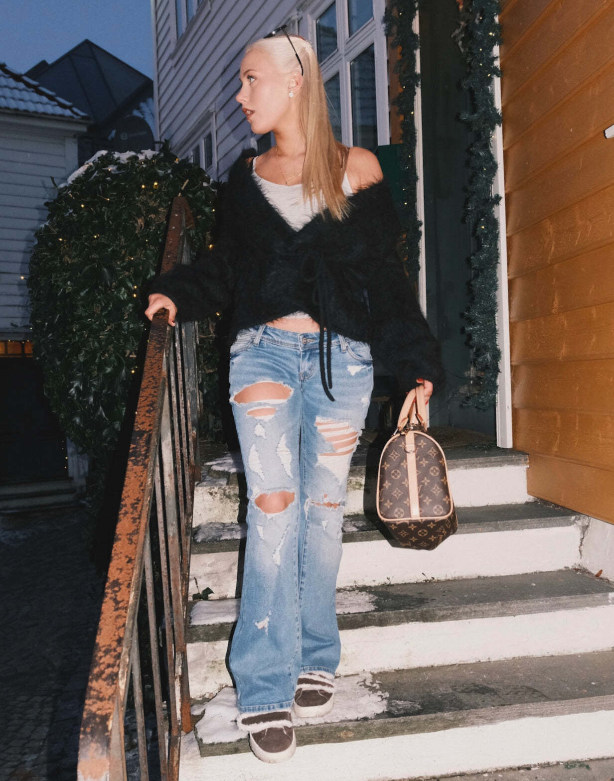 Ripped City Jeans (BUY 2 FREE SHIPPING)