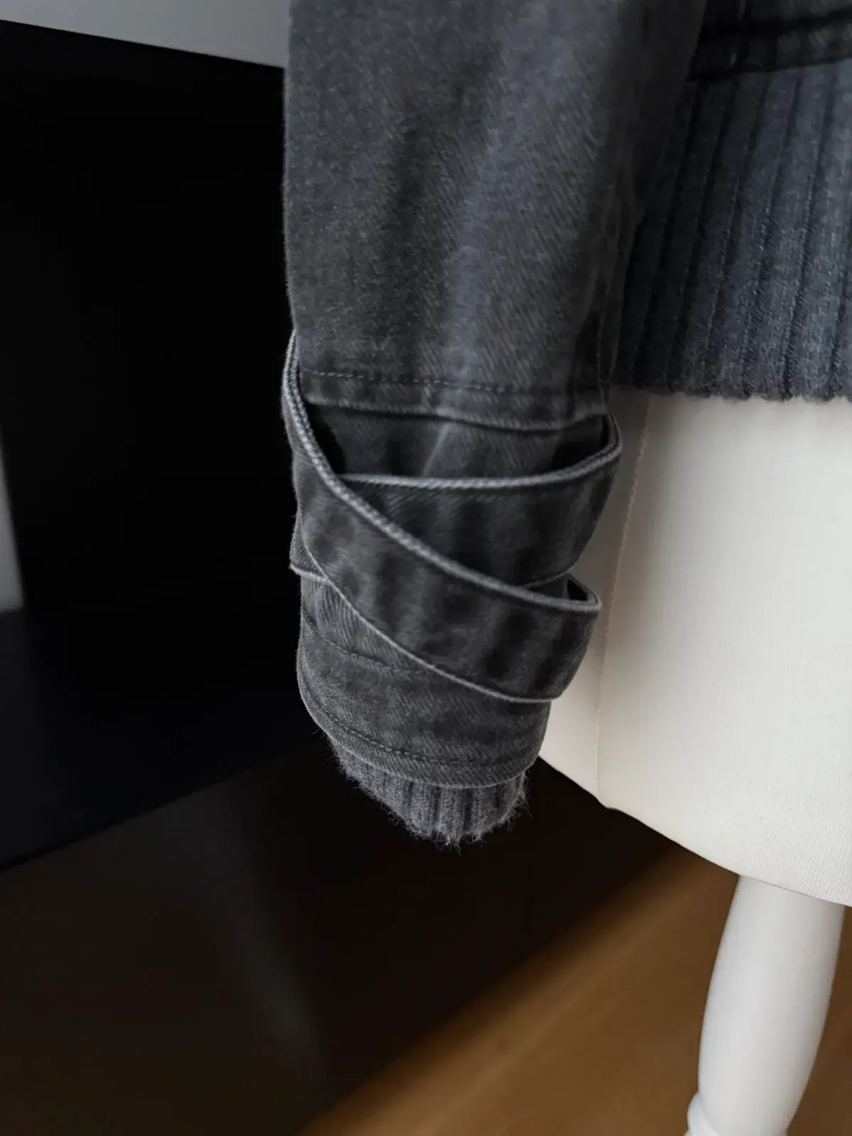 2000s Ribbed collar cargo jacket