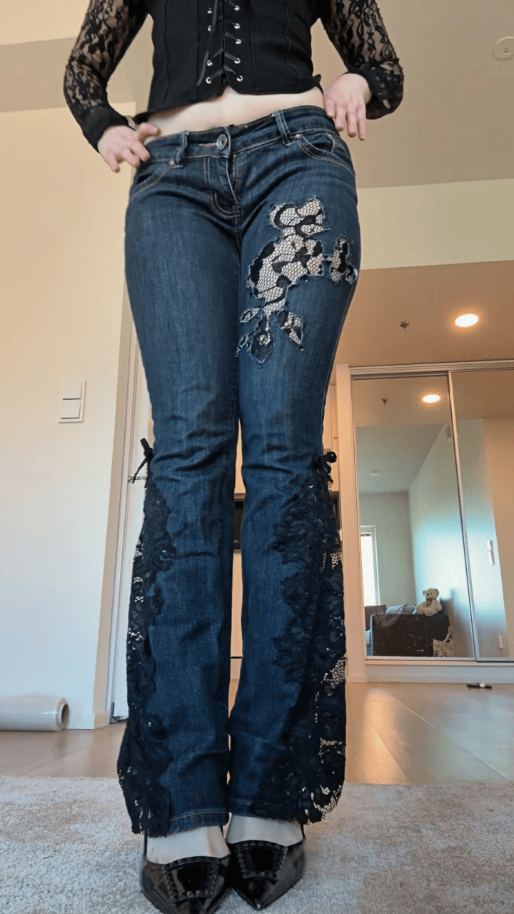 Floral Hollow Out Jeans