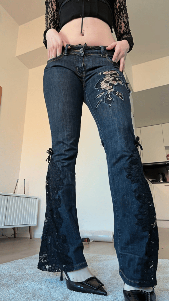 Floral Hollow Out Jeans