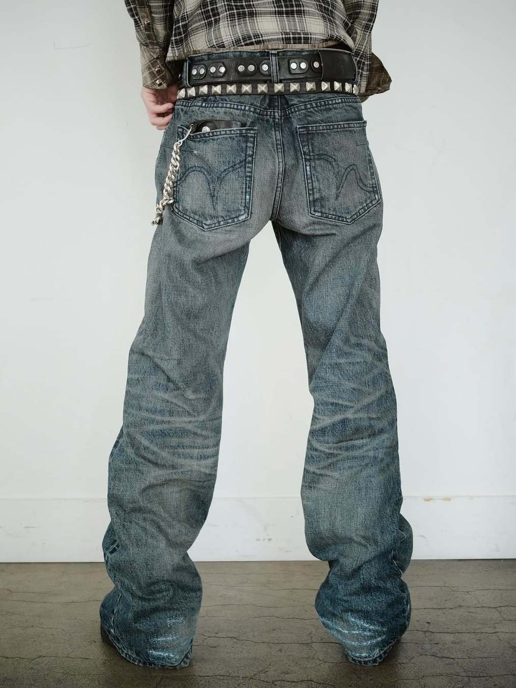 LOW RISE “SLATE” DENIM