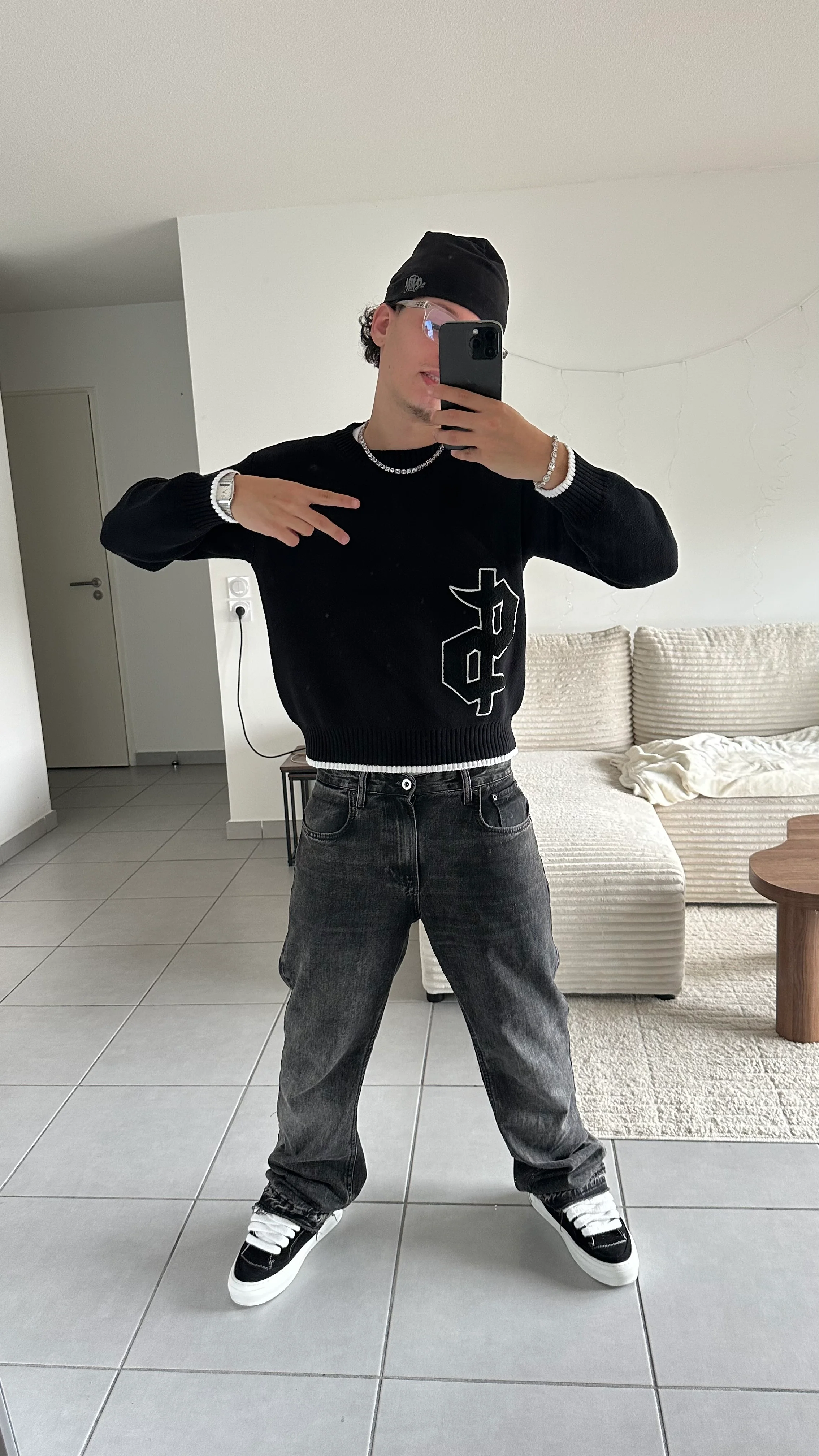 “BUY HAPPINESS” KNIT