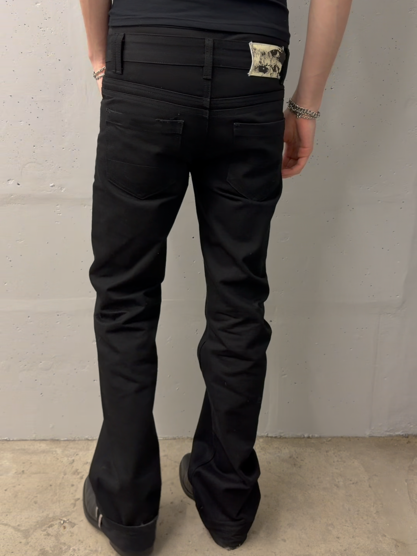 BURDEN DENIM