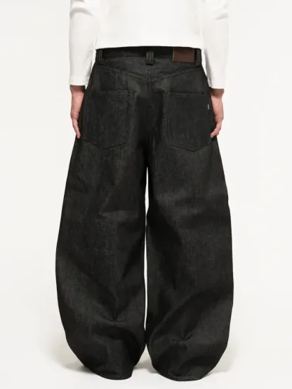 JAPANESE SELVEDGE  CURVED-LEGS JEANS