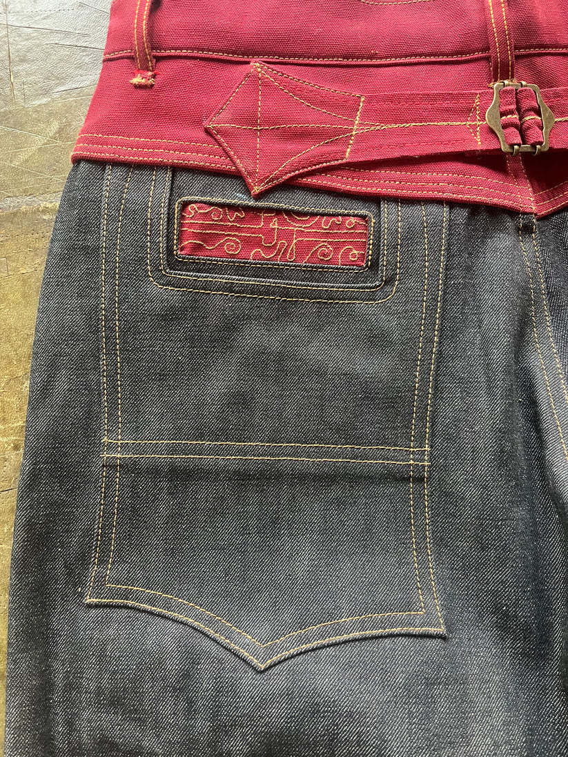 Red/Charcoal Hybrids