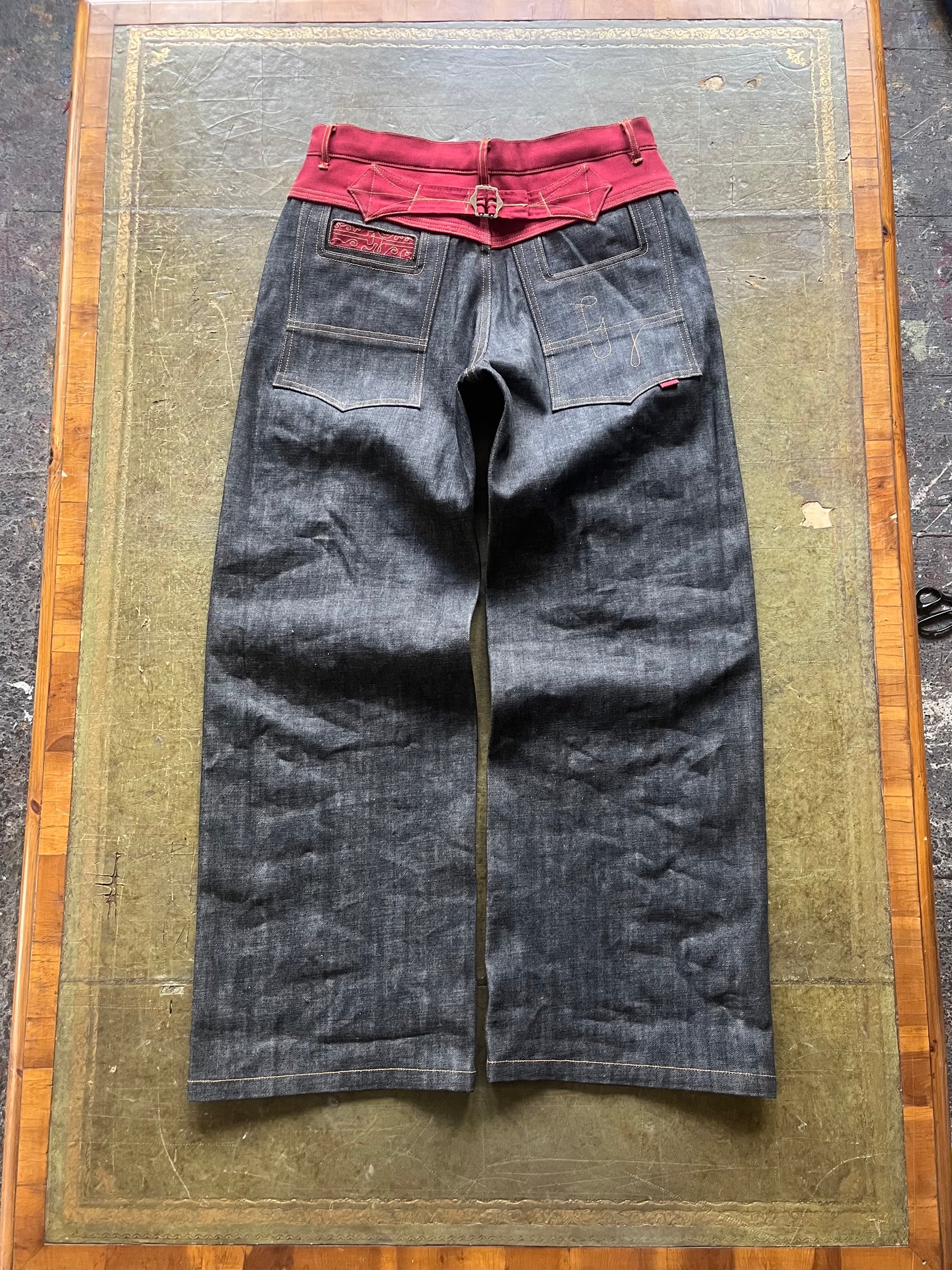 Red/Charcoal Hybrids