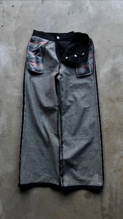 BLACK SELVEDGE DENIM