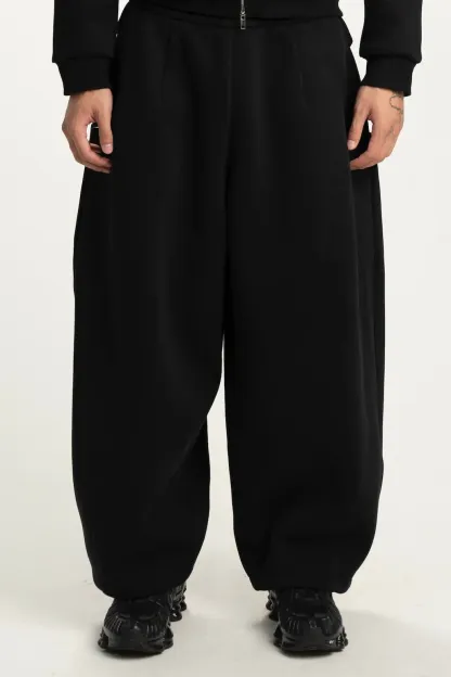 The Perfect Zip-Up SUIT