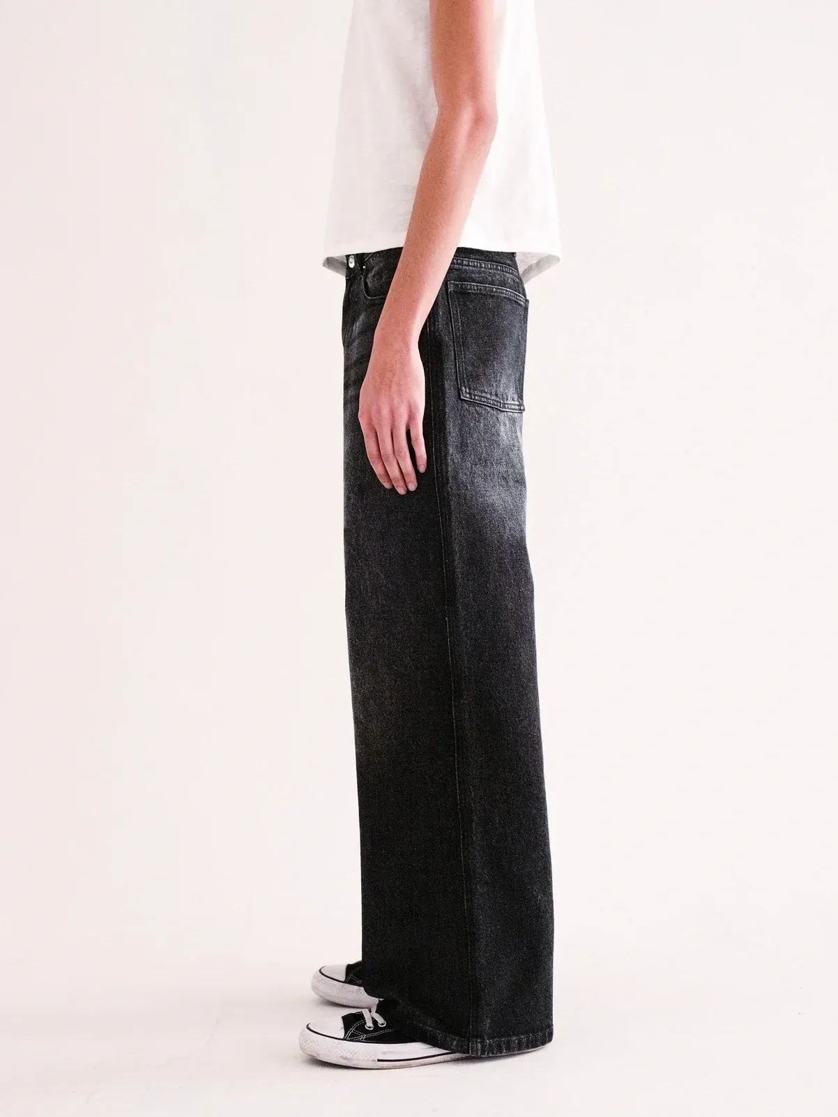 WIDE LEG DENIM