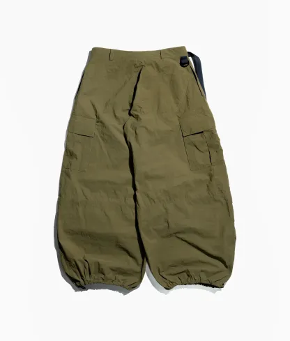 UL PARACHUTE CARGO PANTS