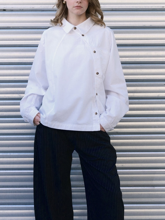 ASYMMETRIC SHIRT