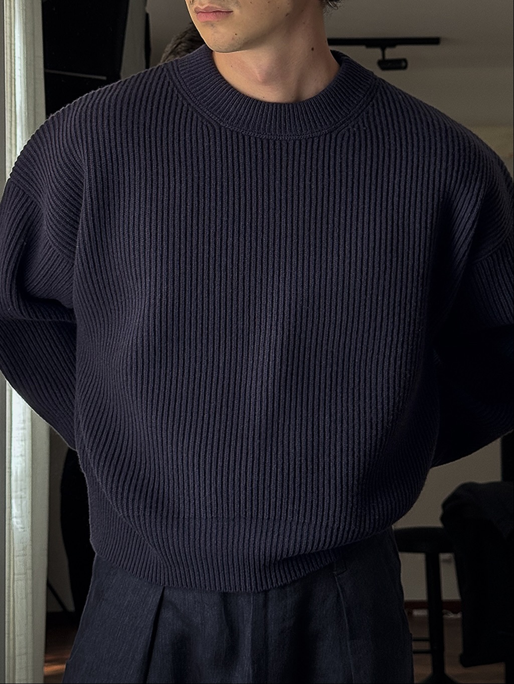 HEAVY RIBBED RELAXED KNIT SWEATER