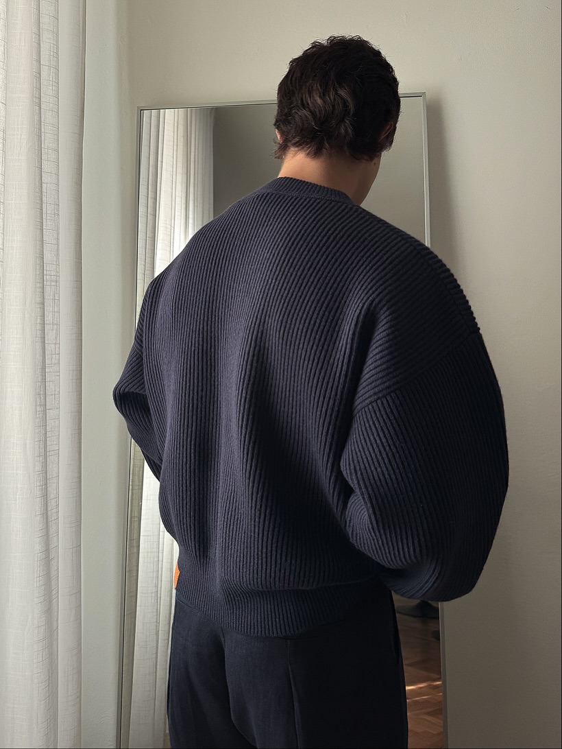 HEAVY RIBBED RELAXED KNIT SWEATER