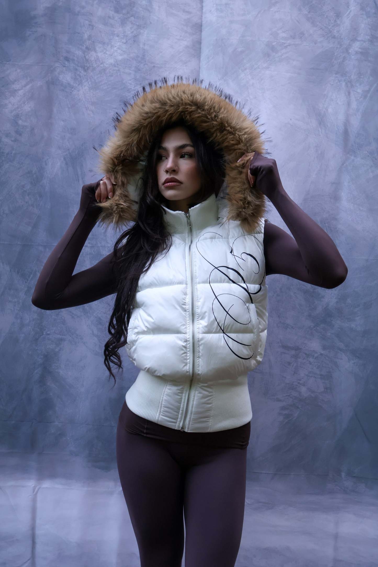 CURSIVE SHELL JACKET