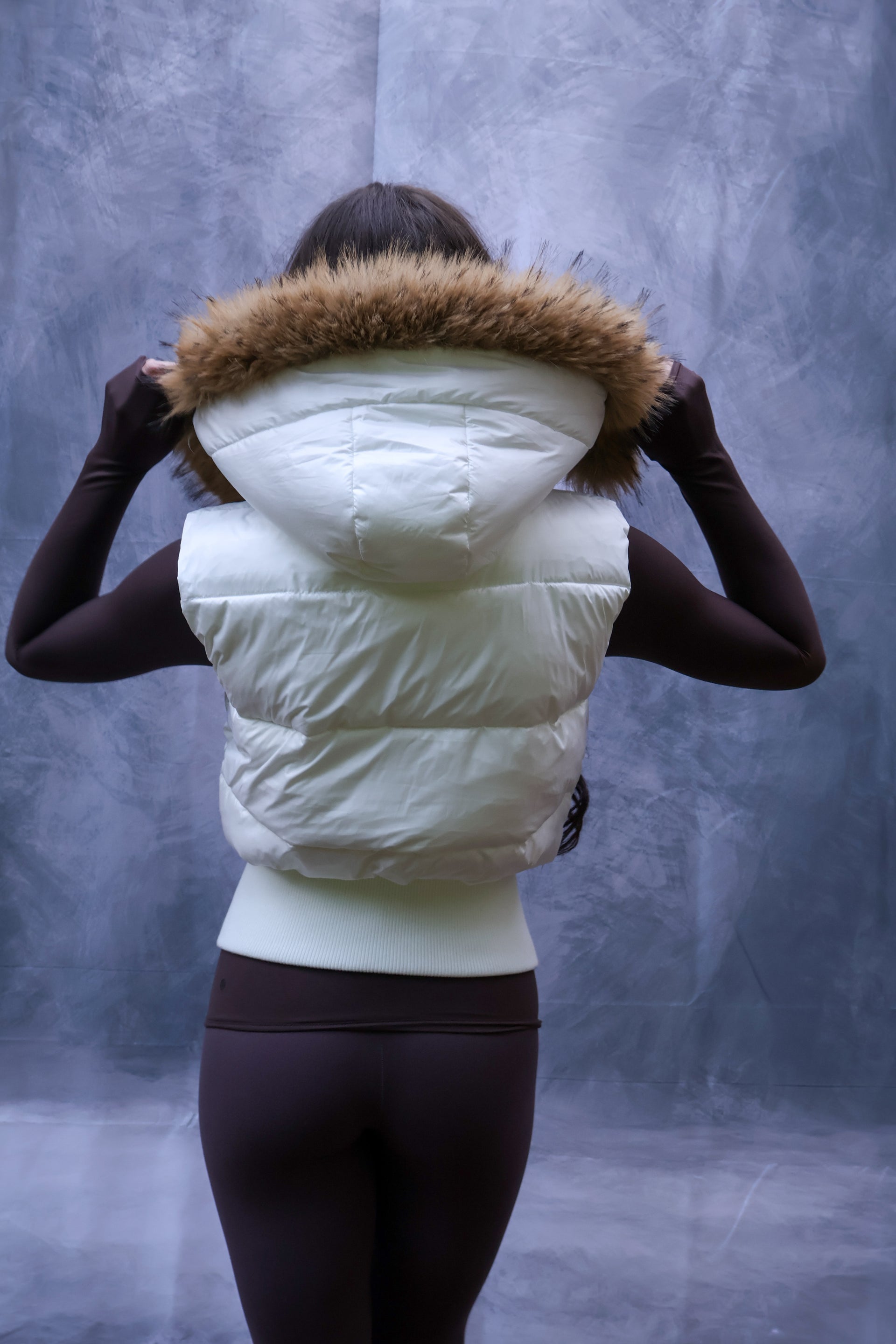 CURSIVE SHELL JACKET