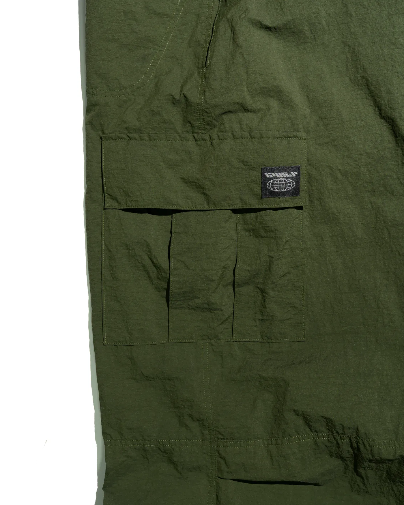 UL PARACHUTE CARGO PANTS