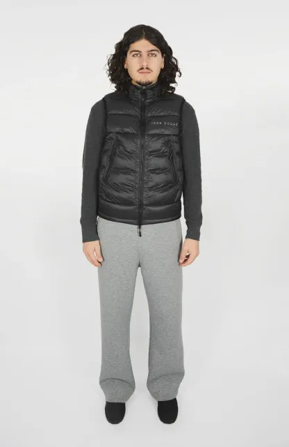 DOWN VEST