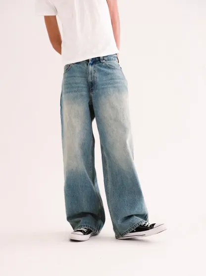 WIDE LEG DENIM