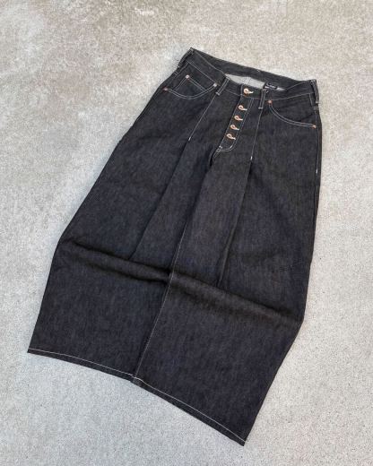 Okayama raw baggy denim