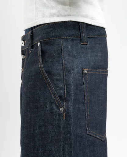 RAW SELVEDGE LOOSE FIT JEANS