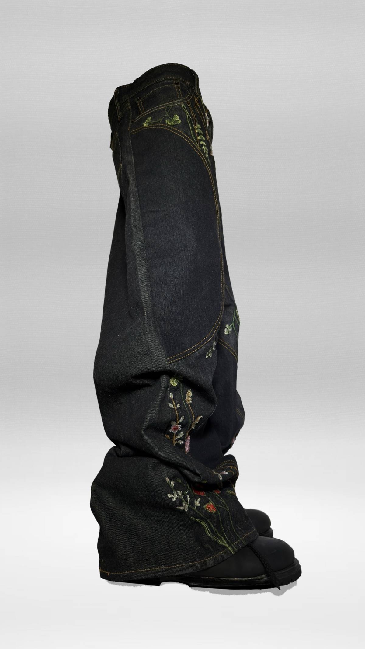 "FLORAL" BAGGY DENIM