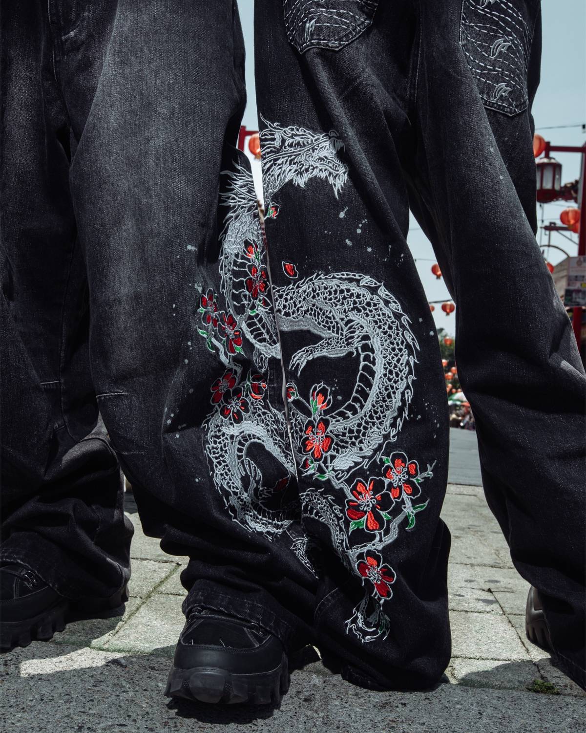 DRAGON EMBROIDERY DENIM