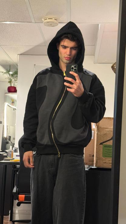 CURVED ZIPPER HOODIE