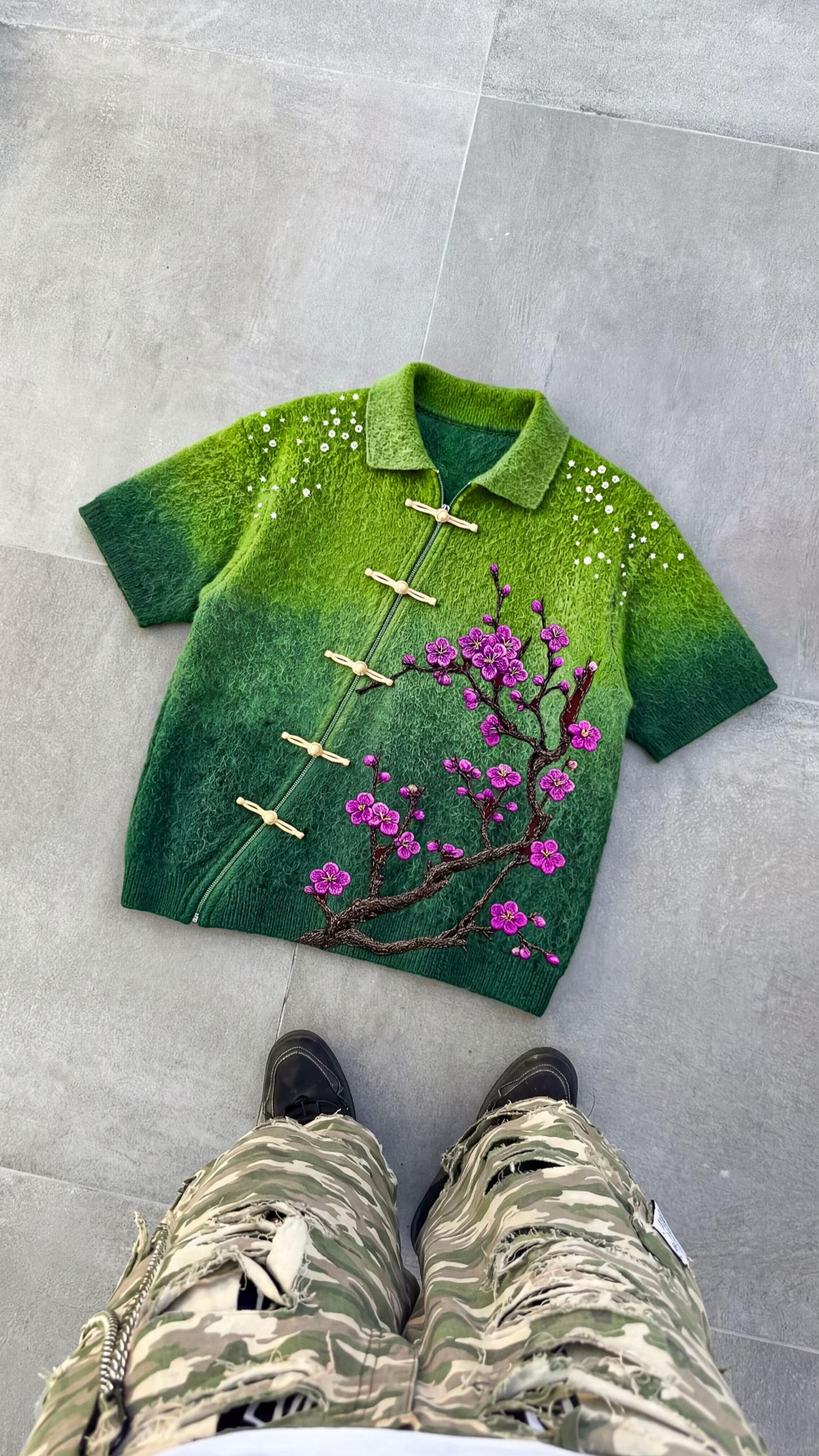 PLUM EMBROIDERED GRADIENT KNIT POLO