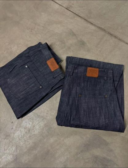 WASHED RAW DENIM JEANS