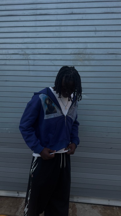 “CAESAR”  ZIP HOODIE