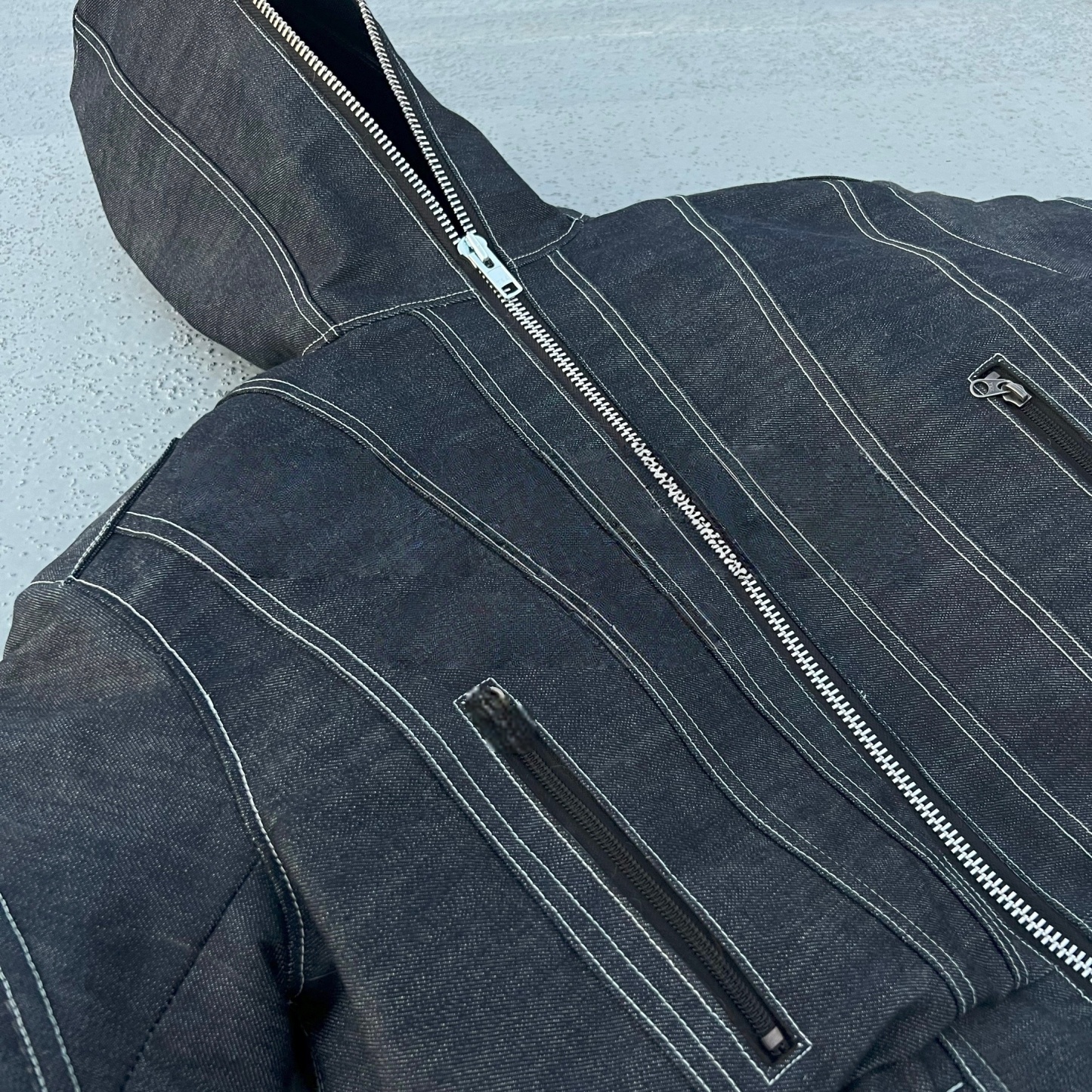 SPLIT-LINE DENIM BOMBER JACKET