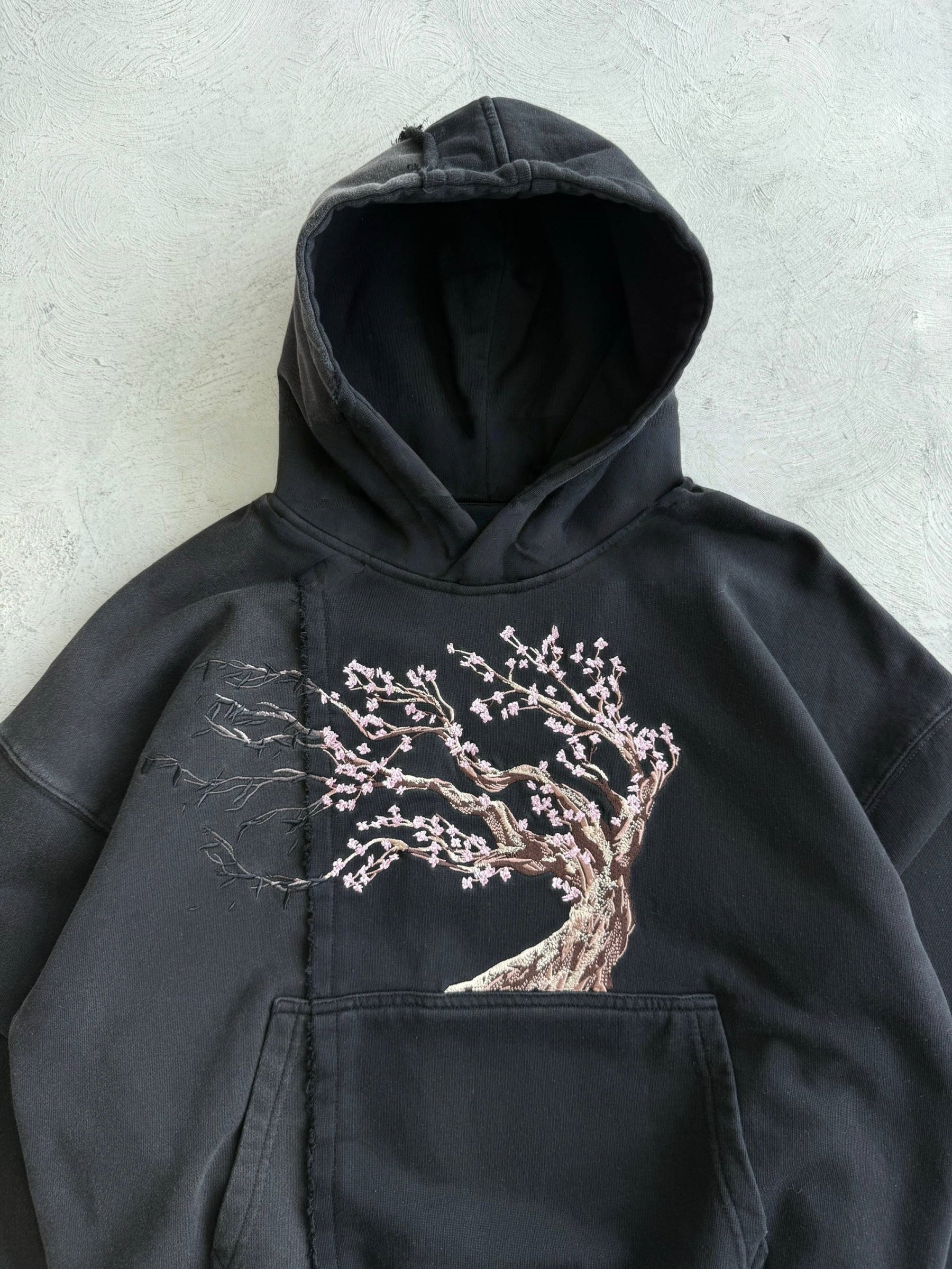 CHIVALRY BLOOM HOODIE