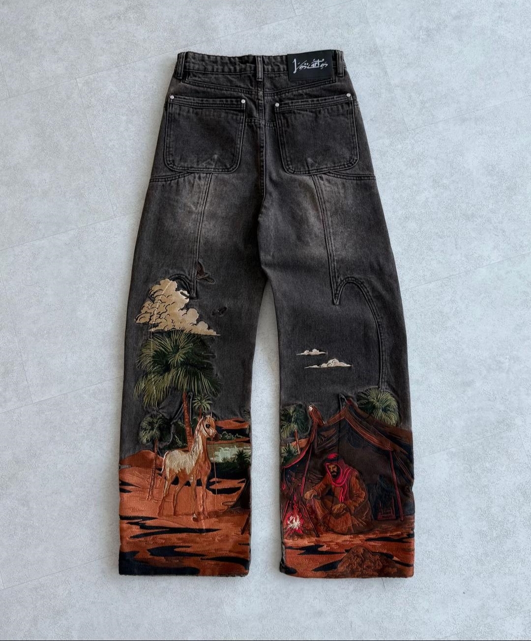 THOROUGHBRED DENIM