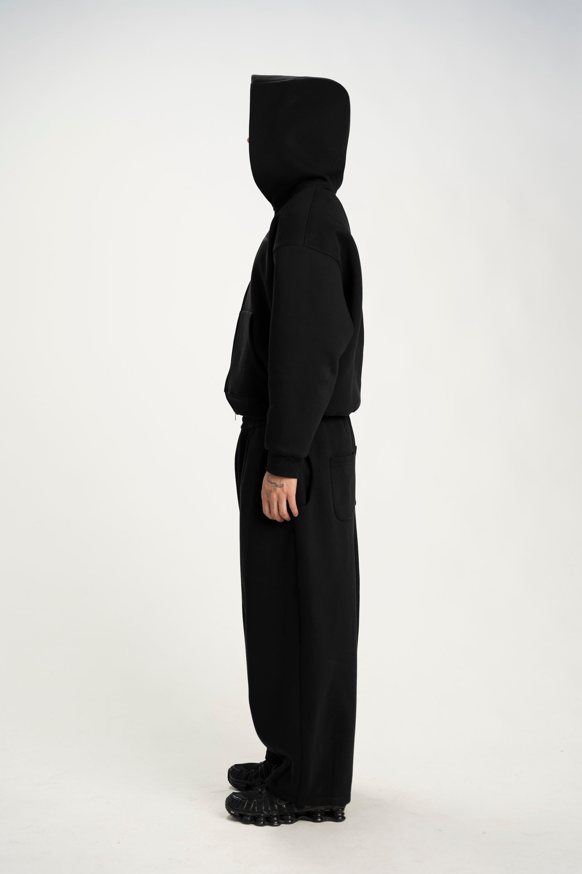 The Perfect Zip-Up SUIT