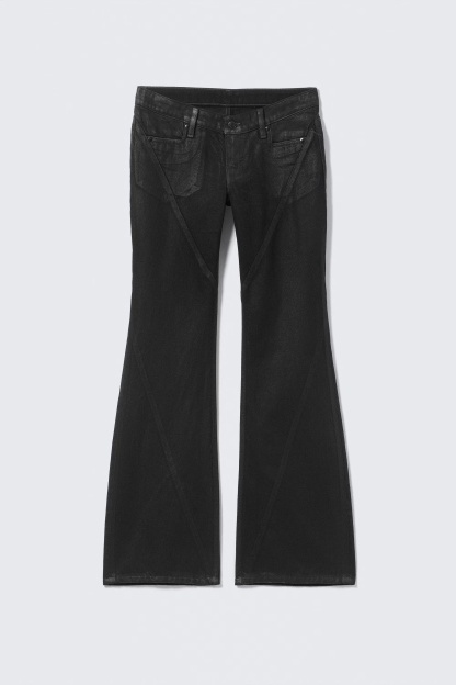  LOW RISE SLIM BOOTCUT LEG JEANS
