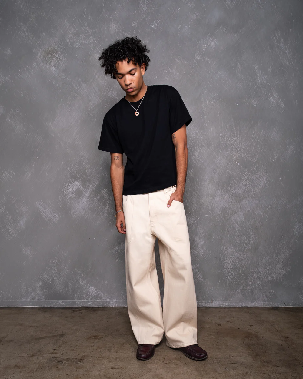 TWISTED DENIM