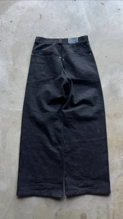 BLACK SELVEDGE DENIM