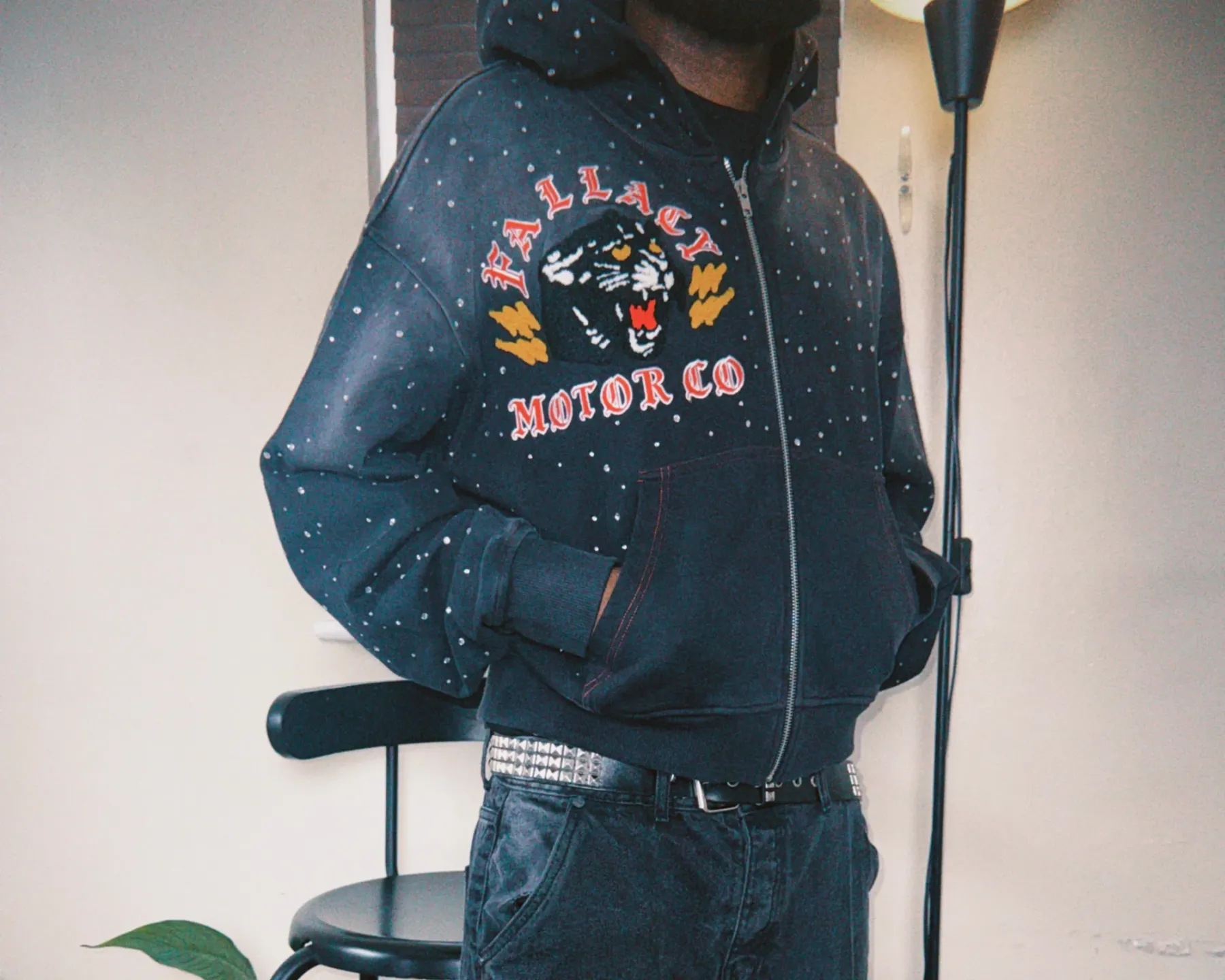 PANTHER ZIP-UP HOODIE