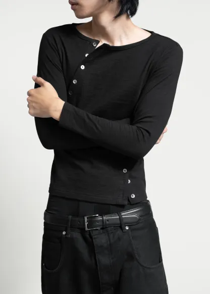 CURVED BUTTON HENLEY