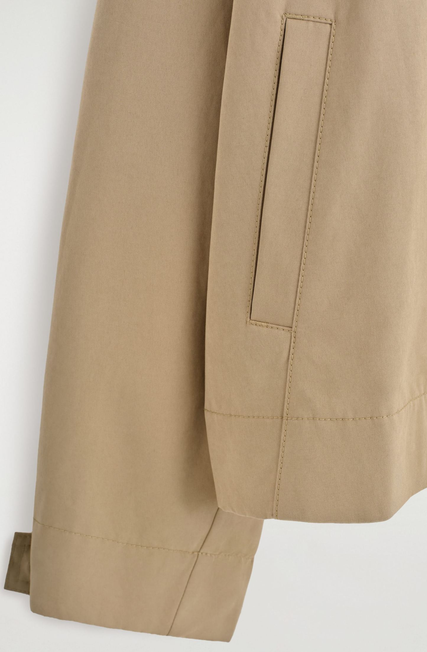 ROUNDED SHORT TRENCH COAT