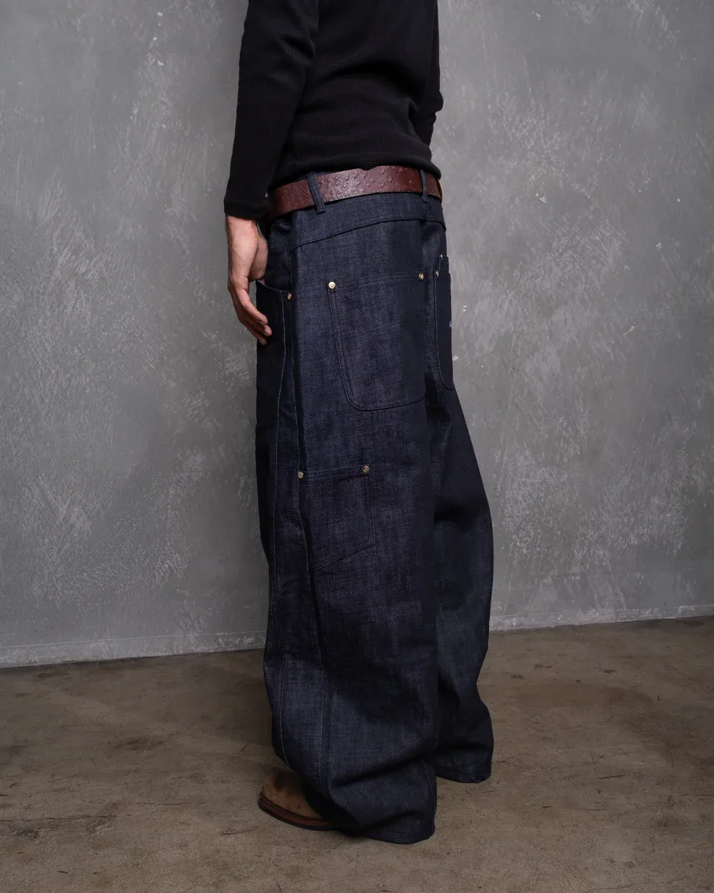 TWISTED DENIM