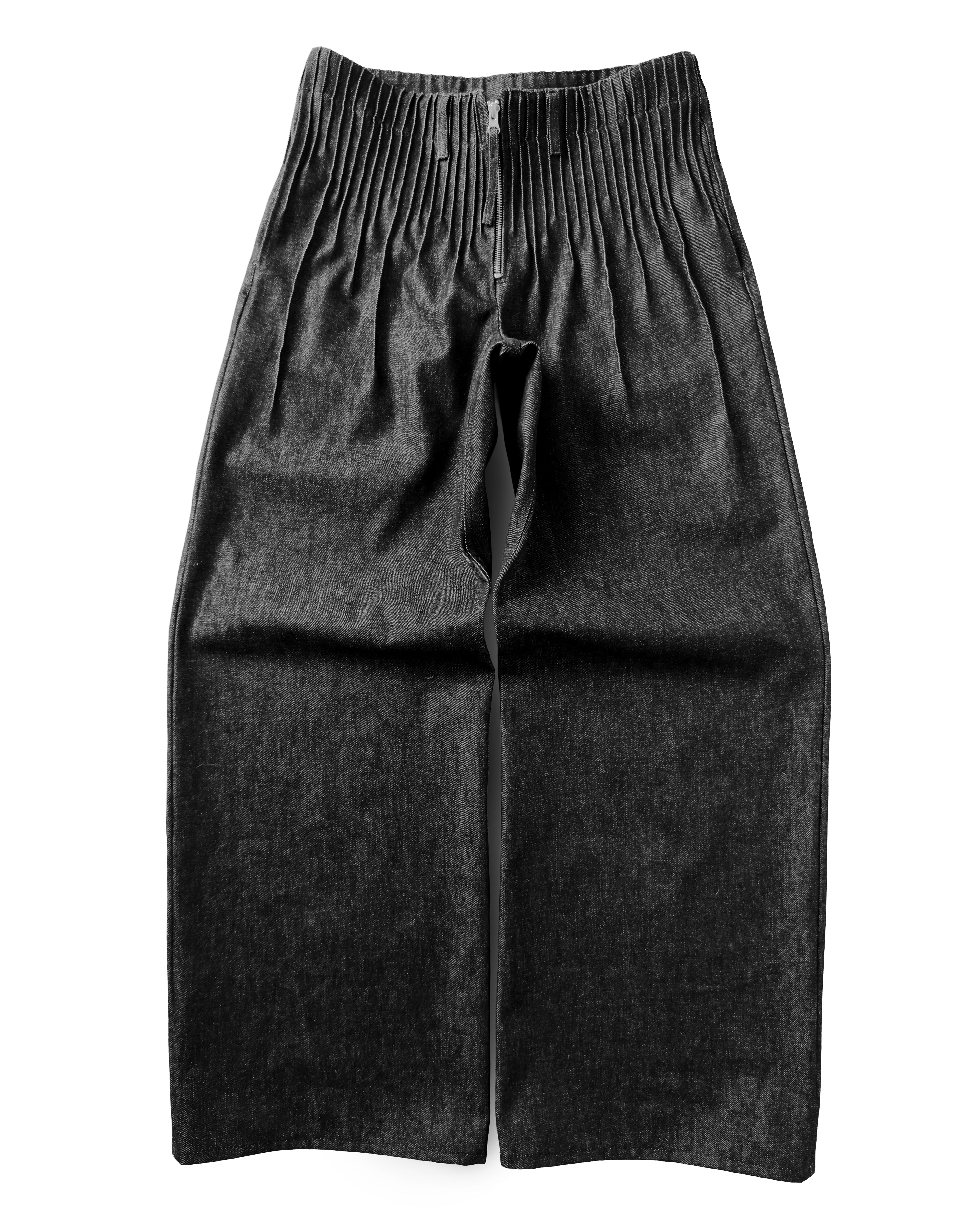 pleats denim