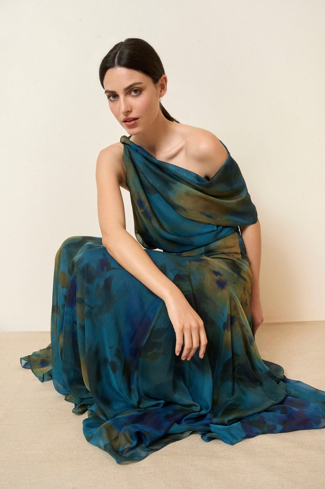 Gorgeous Gloria Maxi Dress