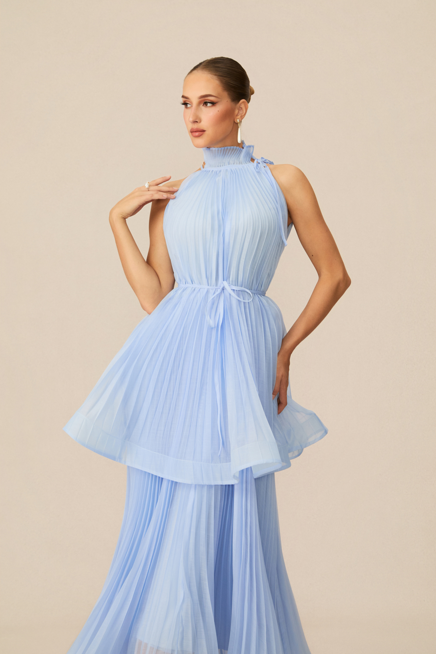Tammy Blue Sleeveless Pleated Maxi Dress
