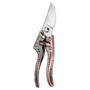 Ergonomische Astschere für trockene und harte Zweige 