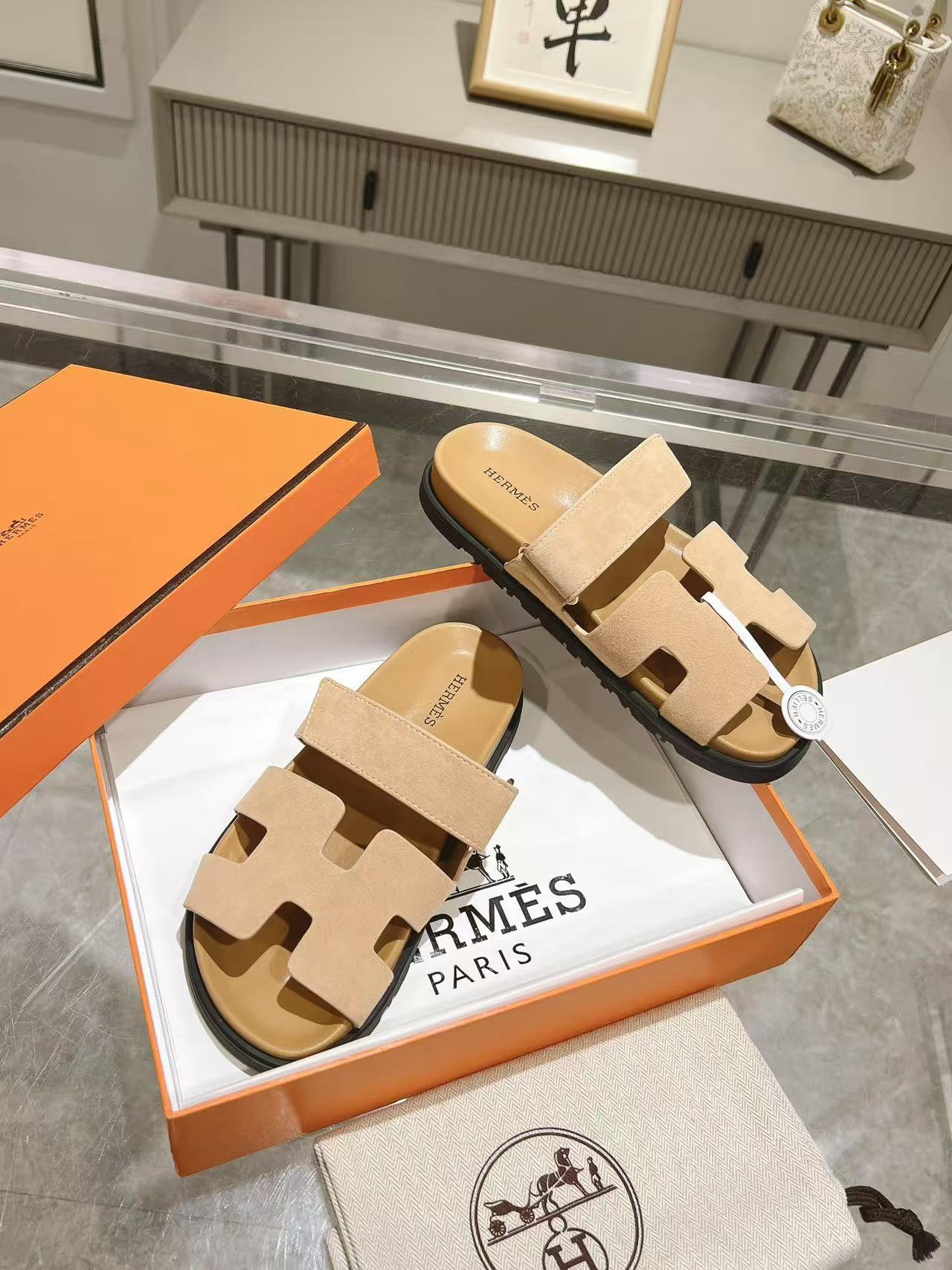 H style Women slippers