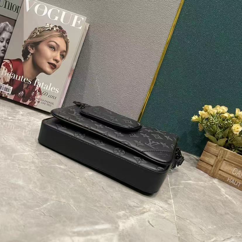 L style Messenger Bag 25*18.5*7cm