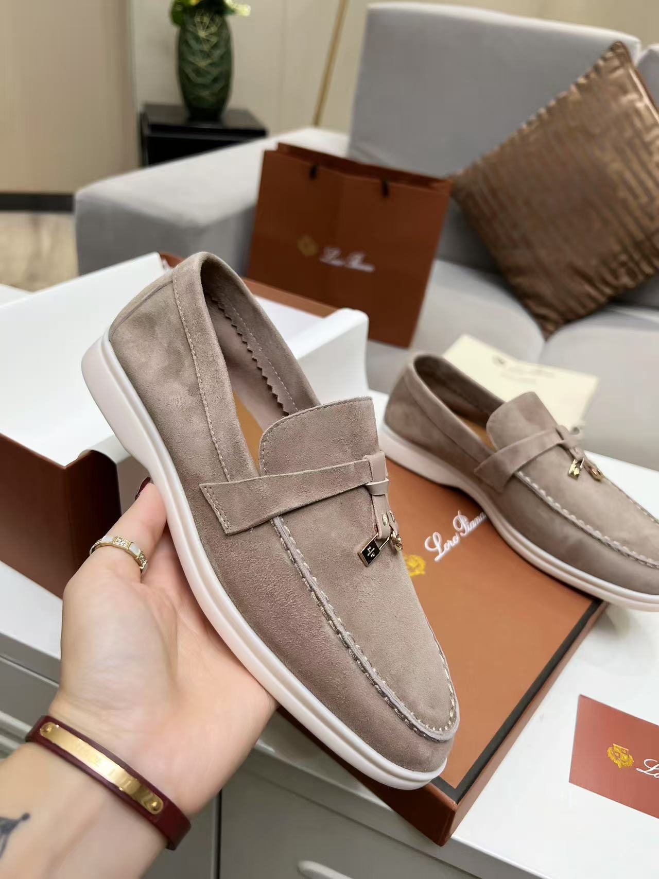 L style Loafers Shoe